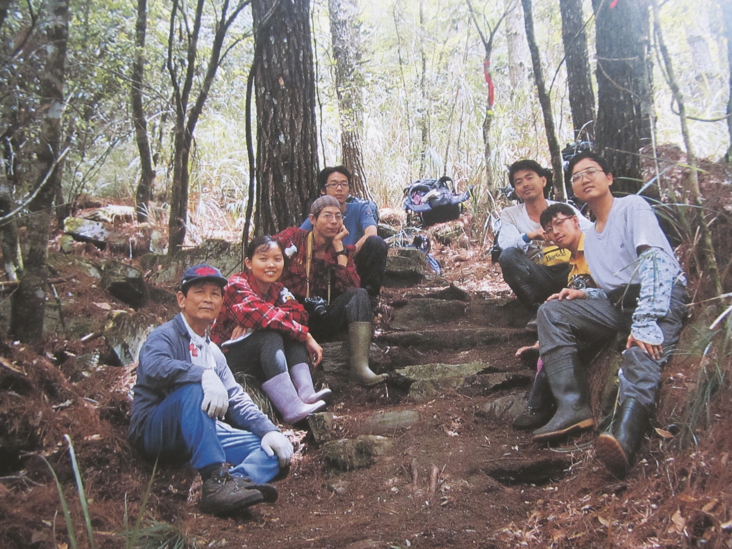 在兩人帶頭下,越來越多有志之士一同投入古道調查工作/徐如林 提供