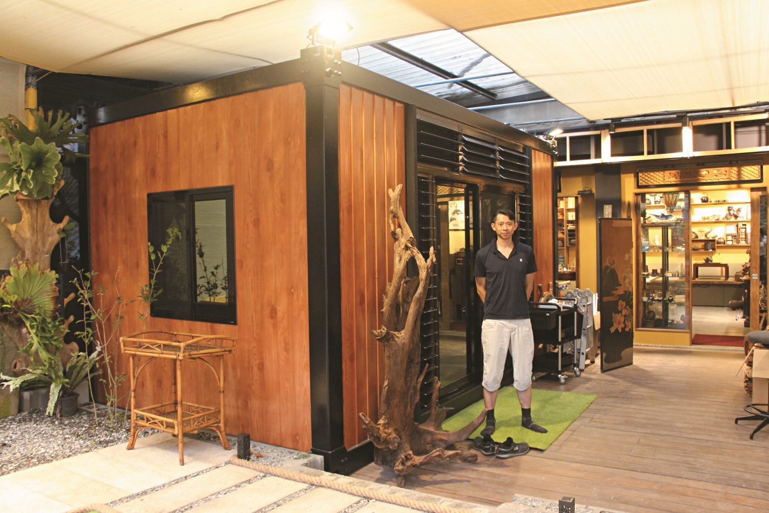 自費打造的標本工作室/楊越涵 攝