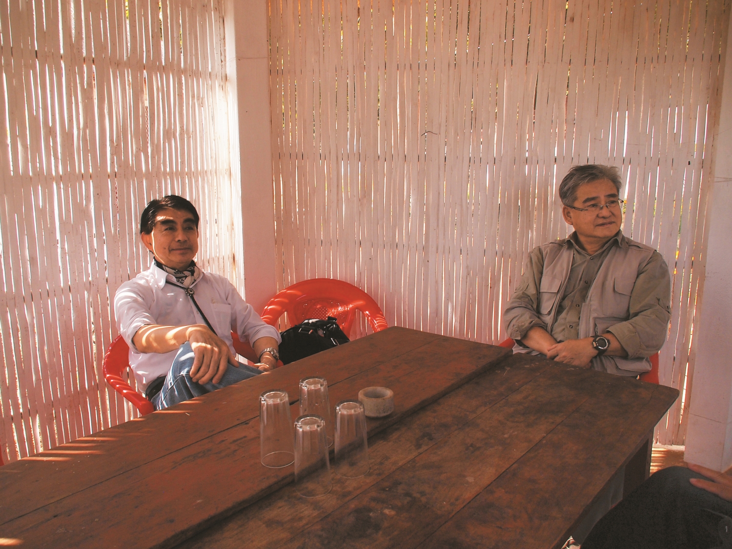 考勘西孟加拉和張長義教授（左）合影／郭瓊瑩 提供