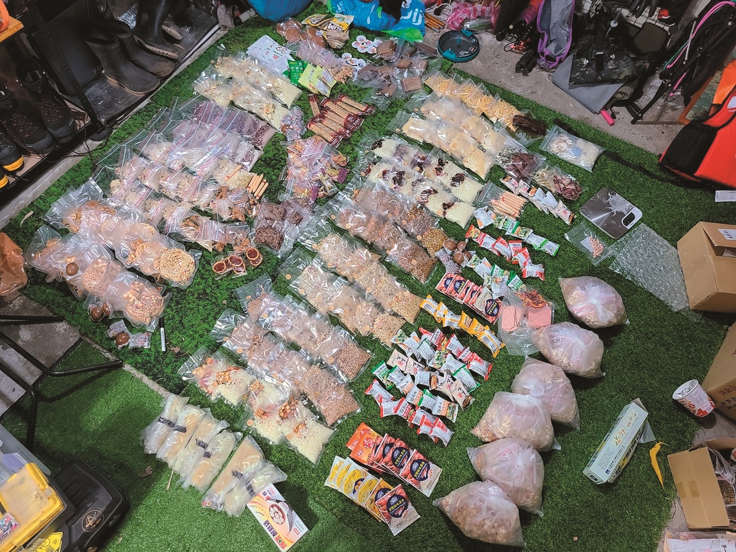 登山前務必進行糧食的整備清點／蔡銘哲 提供