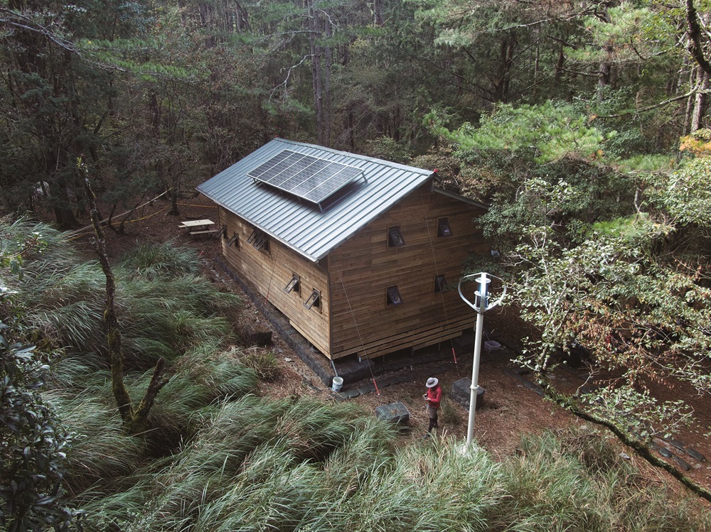 Pingfeng Cabin, completed by Taroko National Park HQ at the end
of 2021, is located on the Pine Needle Campsite in Xiuling Township, Hualien County / Provided by Taroko National Park Headquarters