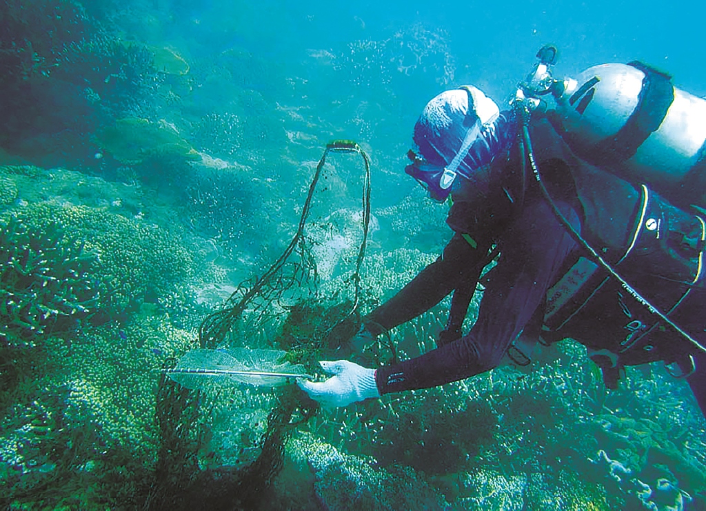 ｜清除廢棄漁網／海管處 提供