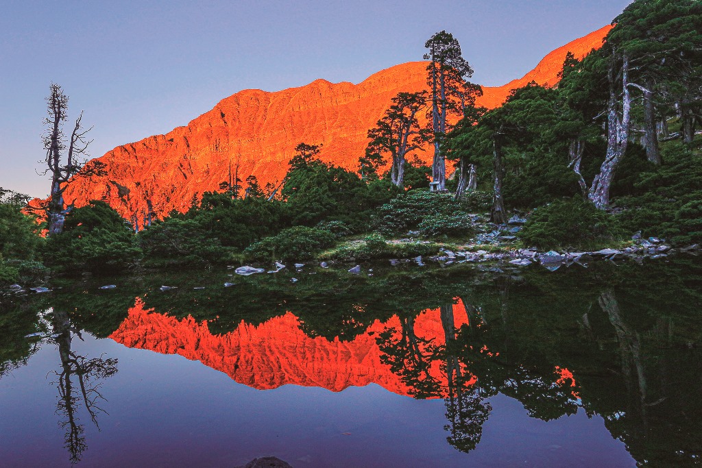 「黃金北稜角」是翠池著名的三景之一／廖玉蕙 攝