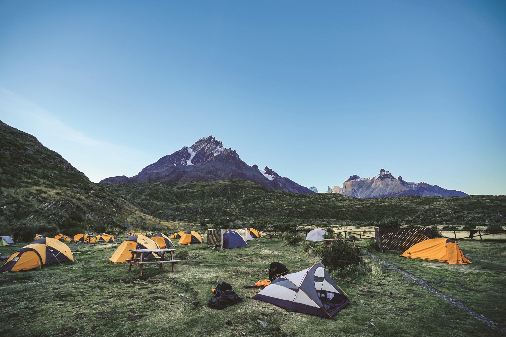 ｜ 鄰近冰川的法國營地宛若一座冰庫
／楊世泰 攝
