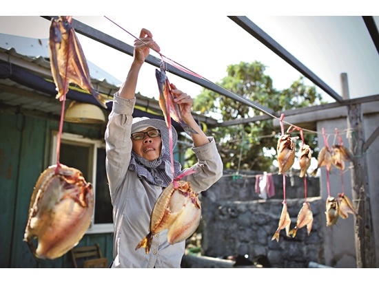 ｜因有國家公園的推廣，人們才逐漸意識到澎湖南方四島的生態與人文之美／吳明翰 攝