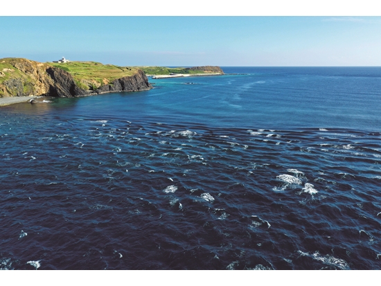 ｜「黑水溝」是澎湖到臺灣間的水域，以水流湍急、遍布螺旋狀暗流、船難頻仍而著名／吳明翰 攝