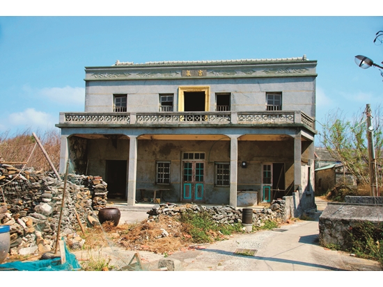 ｜島上林立的洋樓，見證東吉過往的繁榮景象／海管處 提供