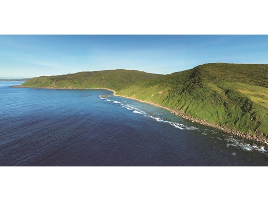 ｜翻過豬朥脨山東側即是太平洋／陳忠能 攝