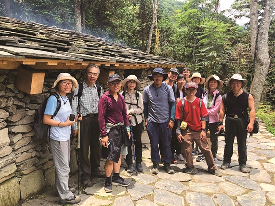 玉管處協助多個單位與族人合作推動佳心家屋重建／趙聰義 攝