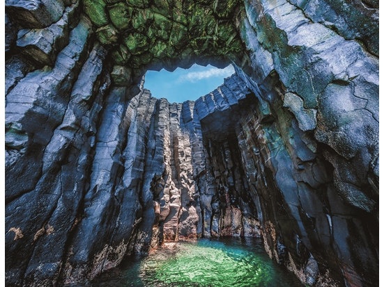 乘船拍秘境，抬頭見臺灣──澎湖南方四島國家公園