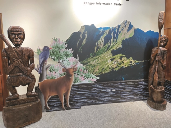 「聽我說故事―方光雄布農木雕展」特展活動