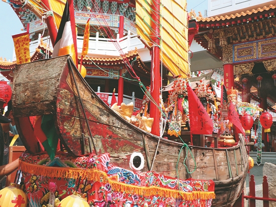 土城王船的故事奠基了土城正統鹿耳門聖母廟成為同祀媽祖與王爺的廟宇，也促成了日後土城香科的形成／台管處 提供