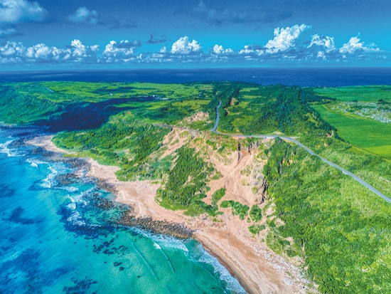 期待將臺灣的土地之美保留下來並與更多人共享，是國家公園的成立的目的之一／陳忠能 攝