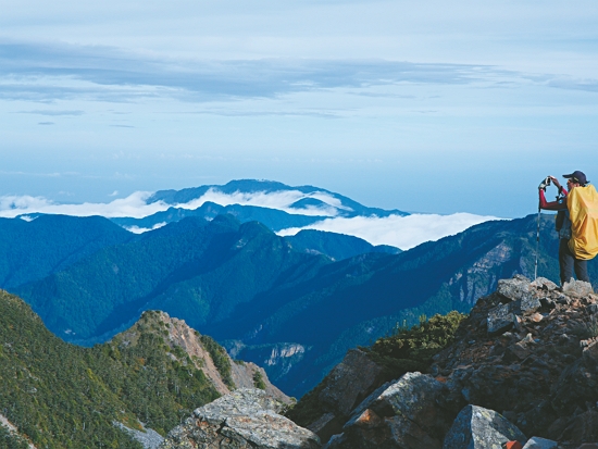 守護眼前的廣袤山海，是國家公園同仁們「行動」的原動力／雪管處 提供