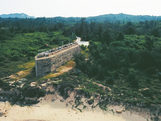 能在船型堡等史蹟所在地進行生存遊戲是過去未有的特別體驗／金管處提供