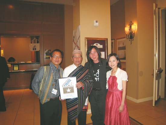 雪管處人文影片《泰雅千年》榮獲美國第41屆休士頓影展民族與文化獎項最高榮譽的白金獎／陳文彬導演提供