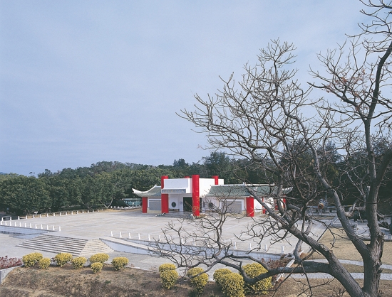 走進八二三戰史館，感受砲戰的烽火年代／金管處 提供 （安世中 攝）