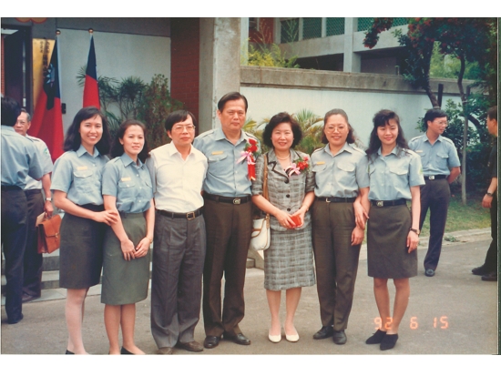  陽管處首任處長劉慶男（中）調任太管處處長交接典禮（蔡若茵為左一）