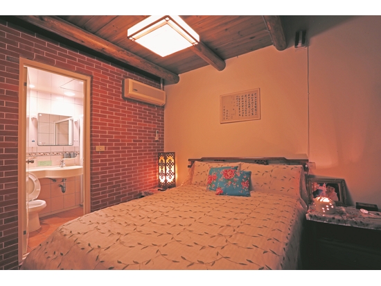  水頭40號重新改裝的臥房
