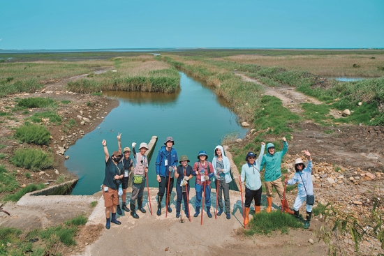  實際走訪海岸濕地，思考在濕地保育與觀光遊憩需求之間如何再創新機／國家公園署 提供