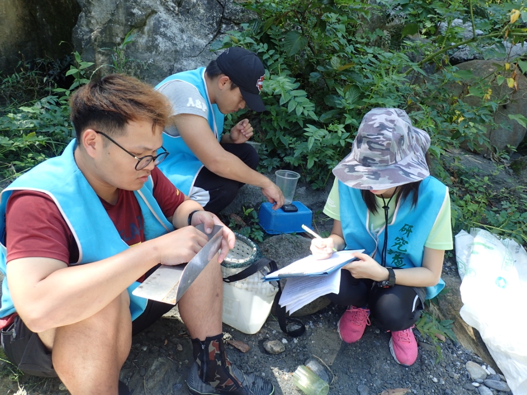 alt-太魯閣國家公園砂卡礑溪流生物監測-1
