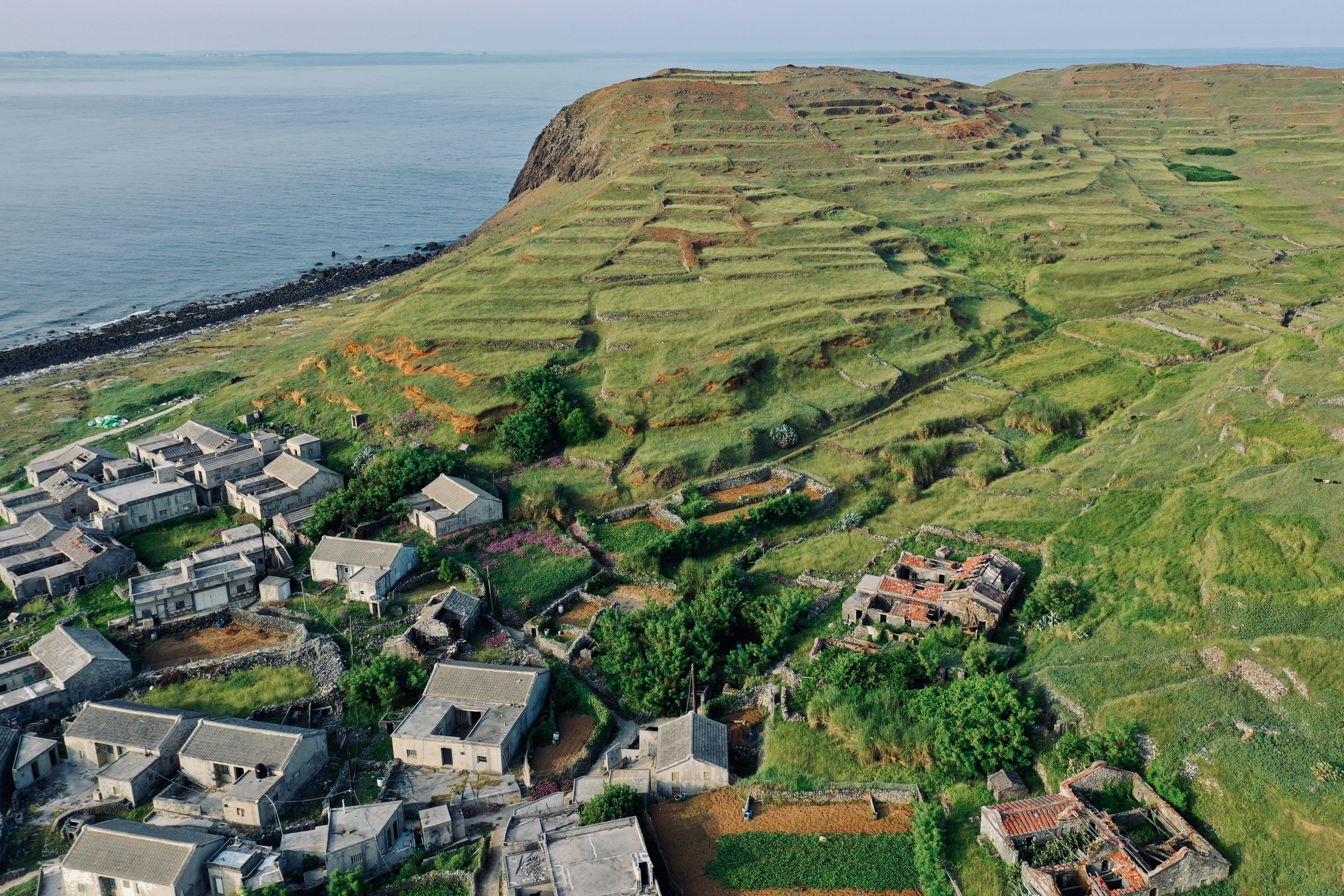 東嶼坪嶼-梯田式菜宅(海洋國家公園管理處提供)
