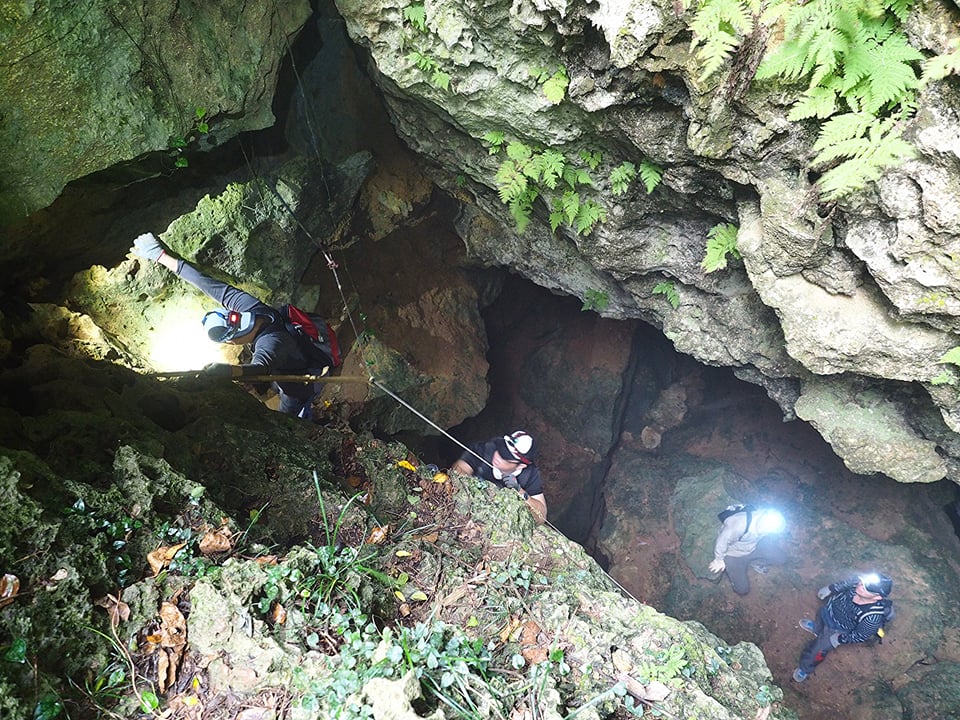 alt-讓人意猶未盡的石灰岩地形—柴山龍谷大峽谷-1