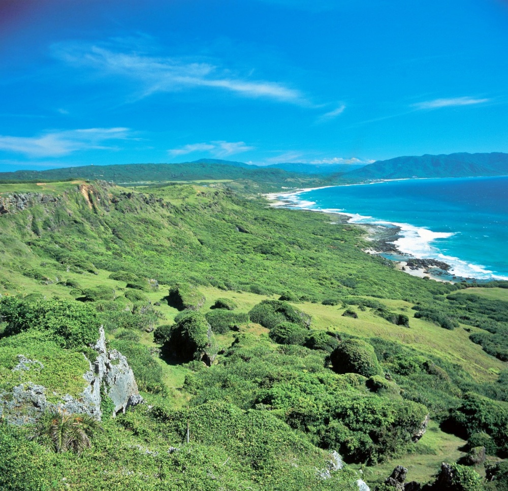 龍磐崩崖地形(墾丁國家公園管理處提供)