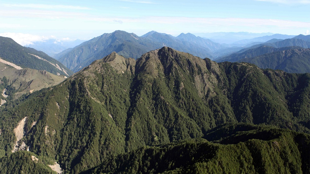 alt-保存原民語言文化 《山林族語》歷時3年問世，認識玉山國家公園原民傳統地名-3