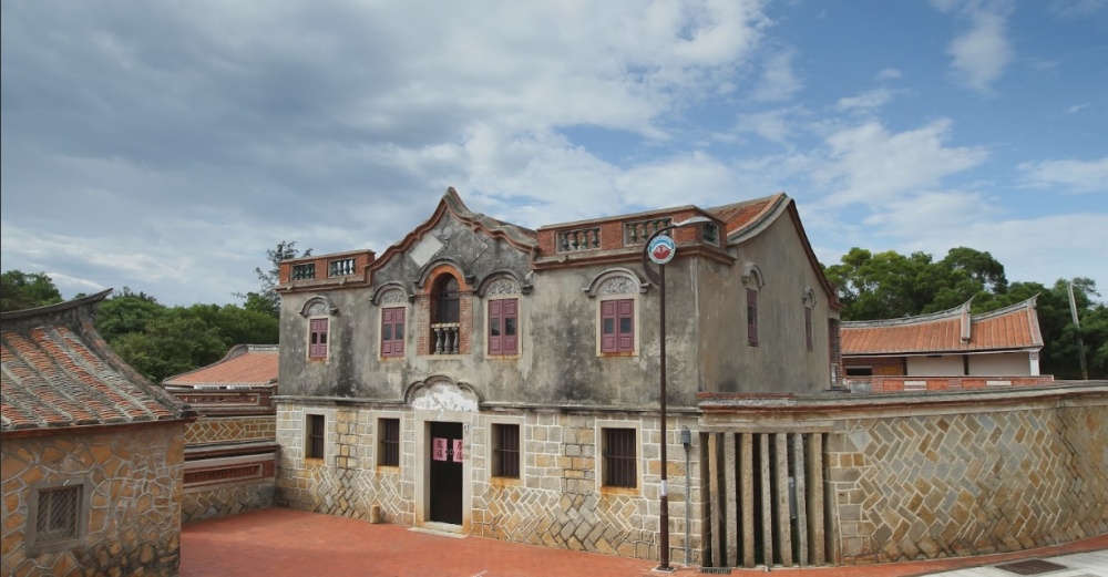 alt-The Overseas Chinese Culture, Old Western-Style Buildings, and Everlasting Sentiment Towards 