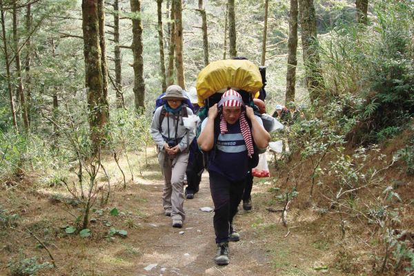原住民登山嚮導