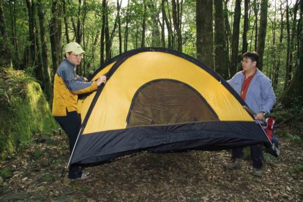 紮營應遠離步道