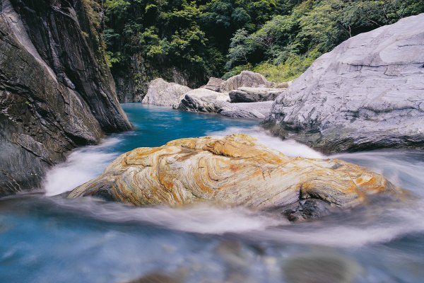 砂卡礑溪谷上游