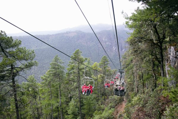 玉龍高山高空纜車