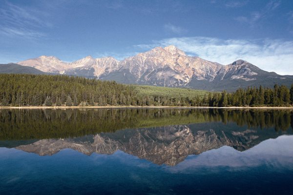 加拿大納漢尼國家公園