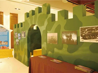 參觀特展，瞬間造訪離島國家公園/赤天空攝