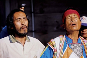 族人們引吭高歌，沈醉在小米豐收歌的音符中/陳曉洋攝