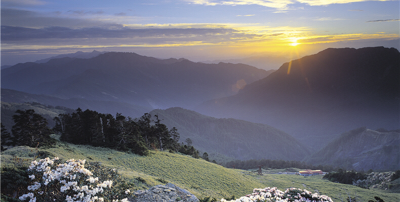 The sunrise of M. Hehuan East Peak in spring