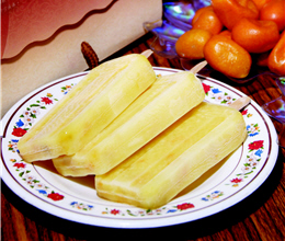 The side product of citrangequat “citrangequat ice”. (by Ta-chung Lu)