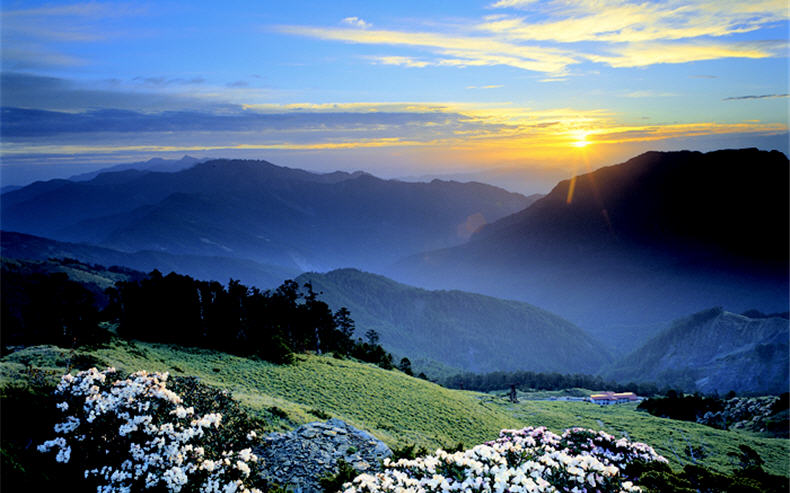 Only words could capture and preserve the splendor millenniums ago, re-presenting the beauty of nature as time go by.