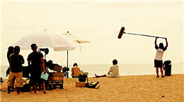 They decided to present this piece of land that demands both environmental protection and human development via this familiar type of medium.