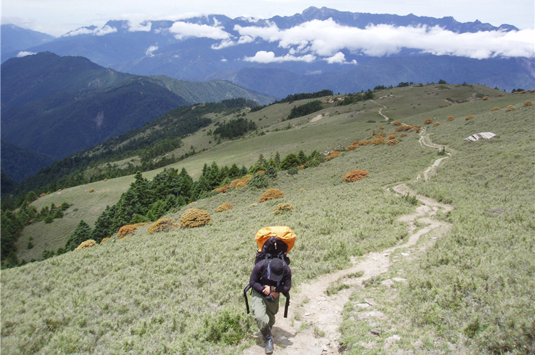 Gentle breeze, beautiful clouds and spectacular views accompany the park rangers. / by Buya