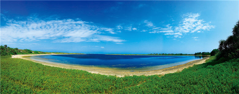 Object and every scene on the primitive beautiful Dongsha Islands is definitely worth people's cherishing. / by Jin-yuan Dai