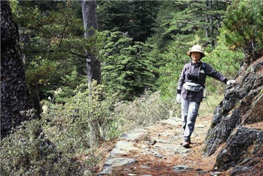 Lucia Liu Severinghaus will soon retire from Academia Sinica. She sincerely hopes that there will be more people to share the important responsibility of bird conservation! ／Photo provided by Lucia Liu Severinghaus