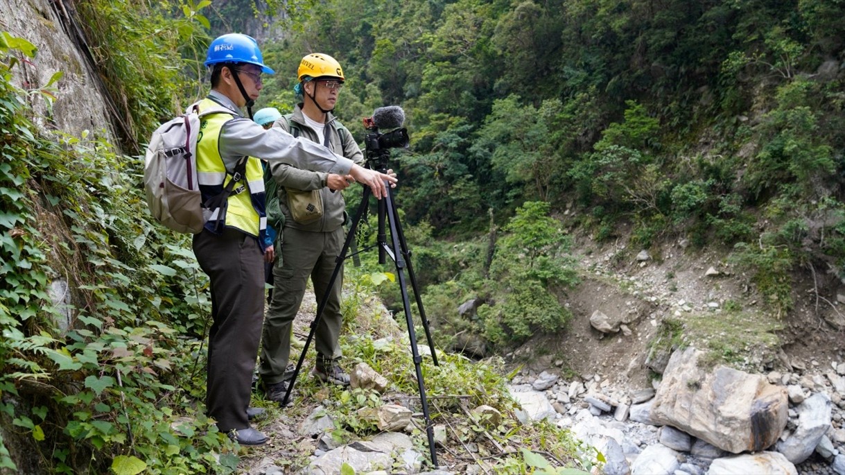 alt-Taroko National Park Headquarters’s Documentary of 0403 Earthquake  Comforts Wounded Land and Hearts-1