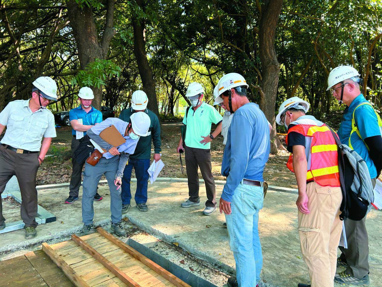 自管處工程督導小組給予工程指導