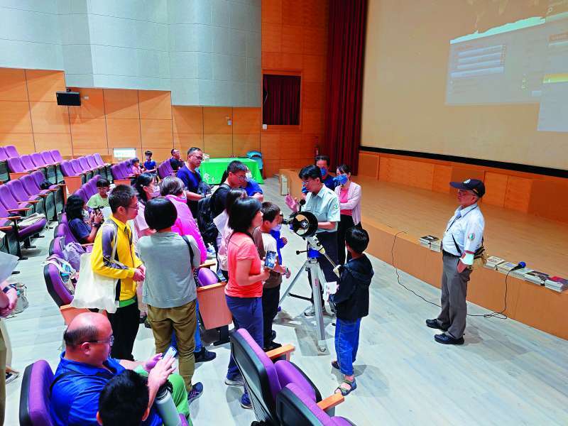 三代同遊國家公園 大手牽小手一起 汶水摸魚去活動
