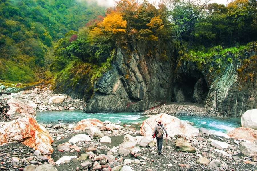 走在立霧溪最上游，思索自然與人交織出的太魯閣故事