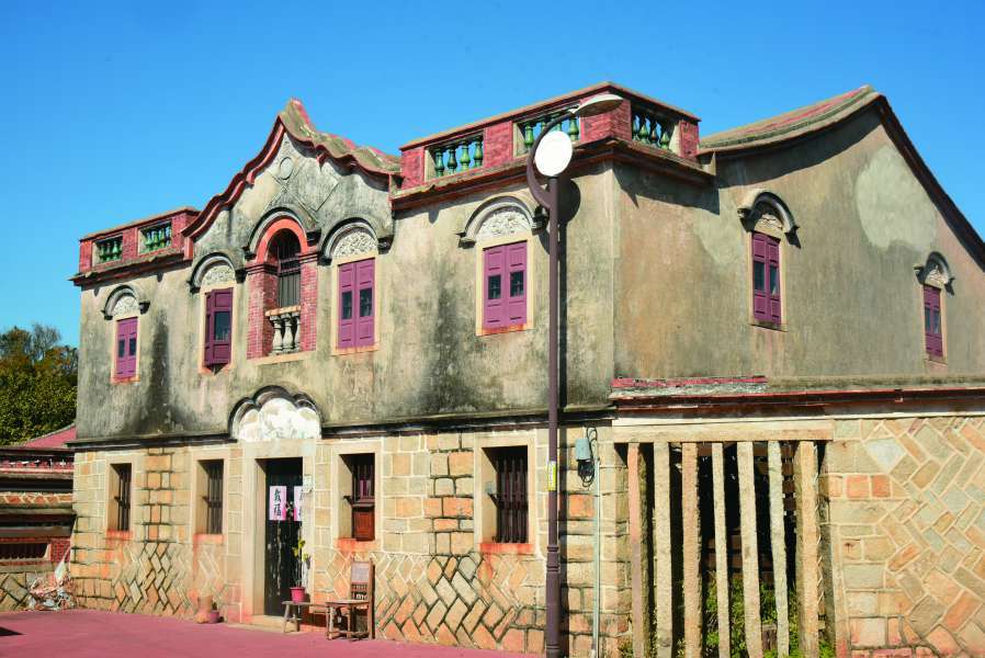 除了閩南古厝,乘載僑鄉記憶的金門洋樓也是修復重點(圖為歐陽鐘遠洋樓,蔡承璋 攝)