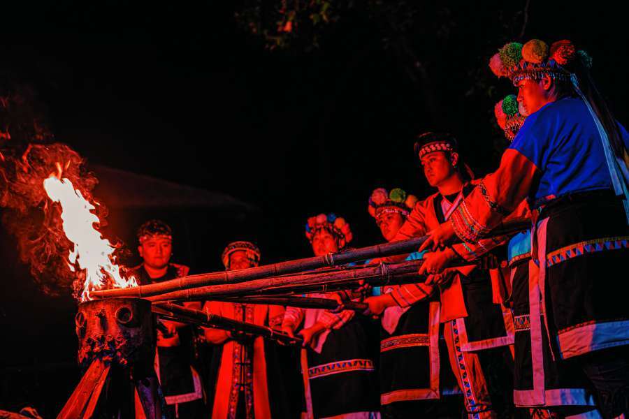 茶山部落的「天神取火」儀式